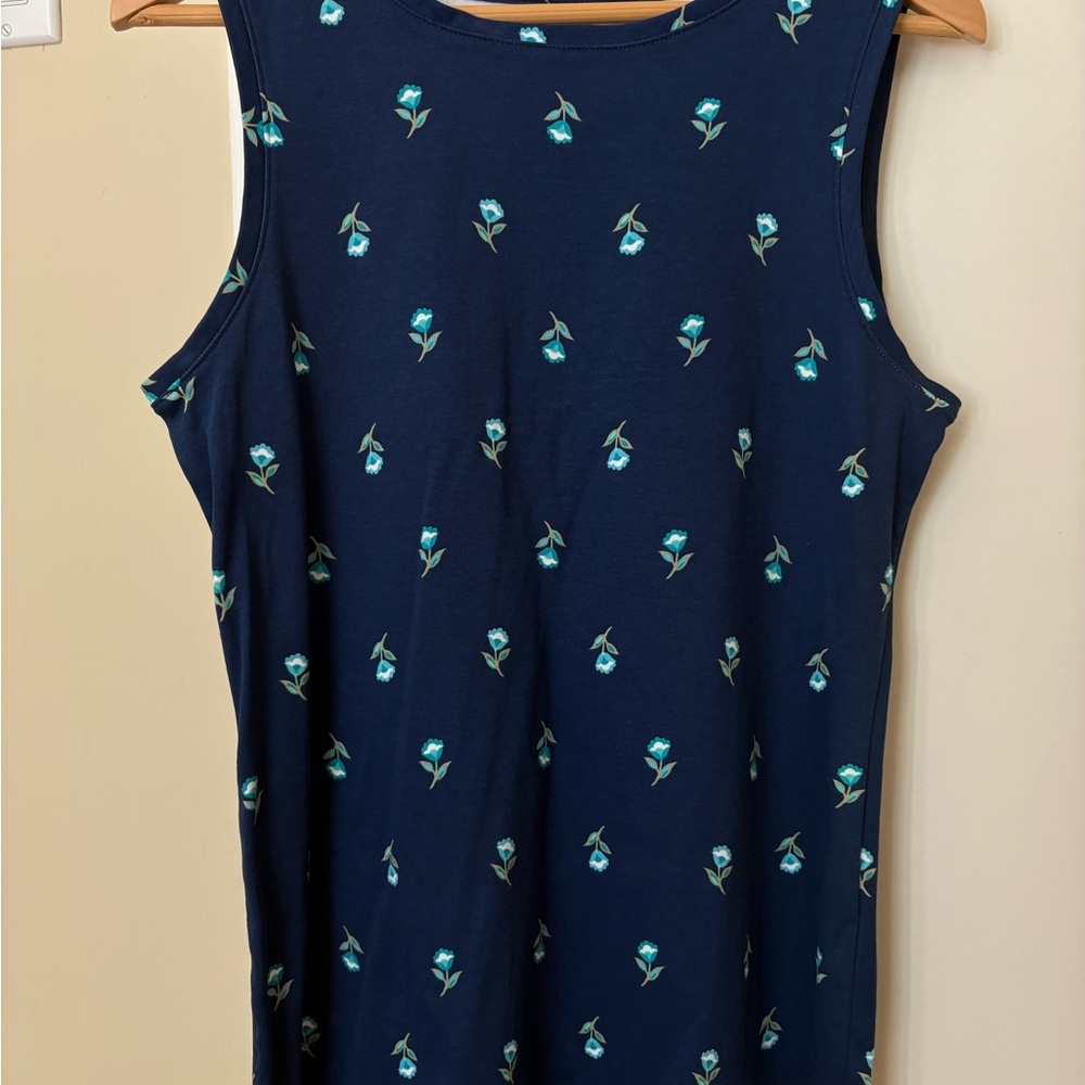 Croft & Barrow Navy Floral Tank Top